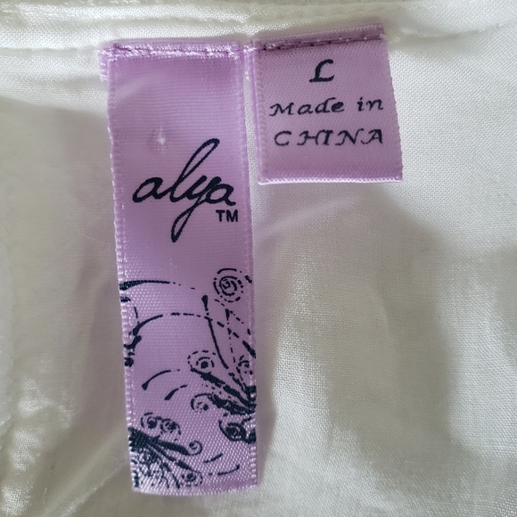 Alya Boho inspired dress - Picture 9 of 10